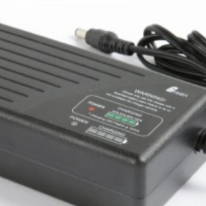 Oplader til 14,4V 28,8V 43,2V 57,6V LiFePo4 Batterioplader med brændstofmåler Meter
