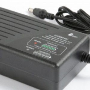 NIMH batterioplader til 24V ~ 48V NIMH / NICD batteripakker